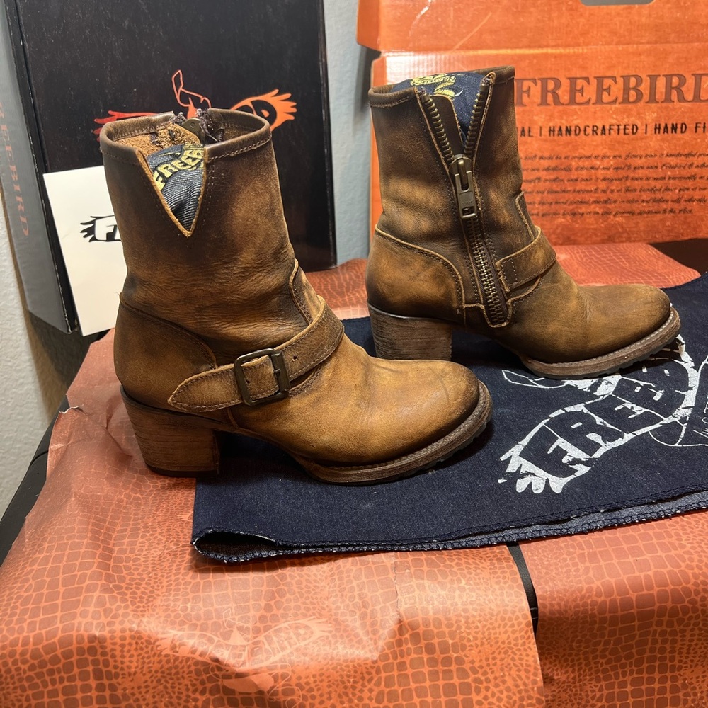 Freebird by Steven Rare Carlito Like New Size 7 Leather Handmade Brown Boots